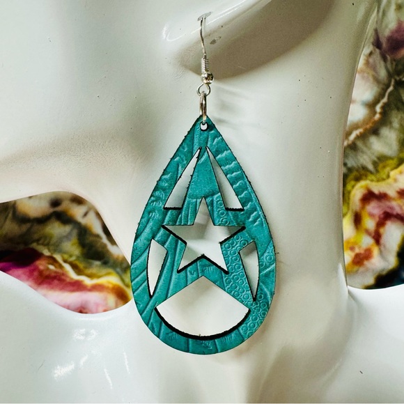 Techleathercraft Jewelry - Leather Earrings embossed aqua star teardrop -handmade jewelry